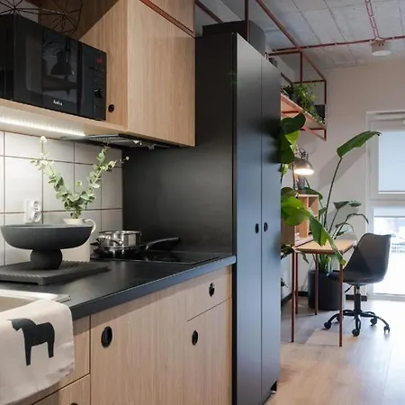 Aparttrans West - Tarczynski Arena * Breslavia