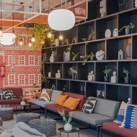 Aparttrans West - Tarczynski Arena *